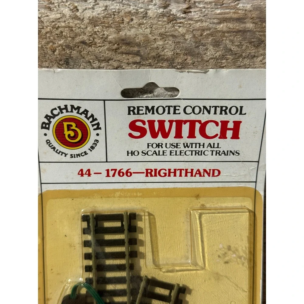 Bachmann Remote Control‎ Switch HO Scale Electric Trains 44-1766 Right Hand VTG